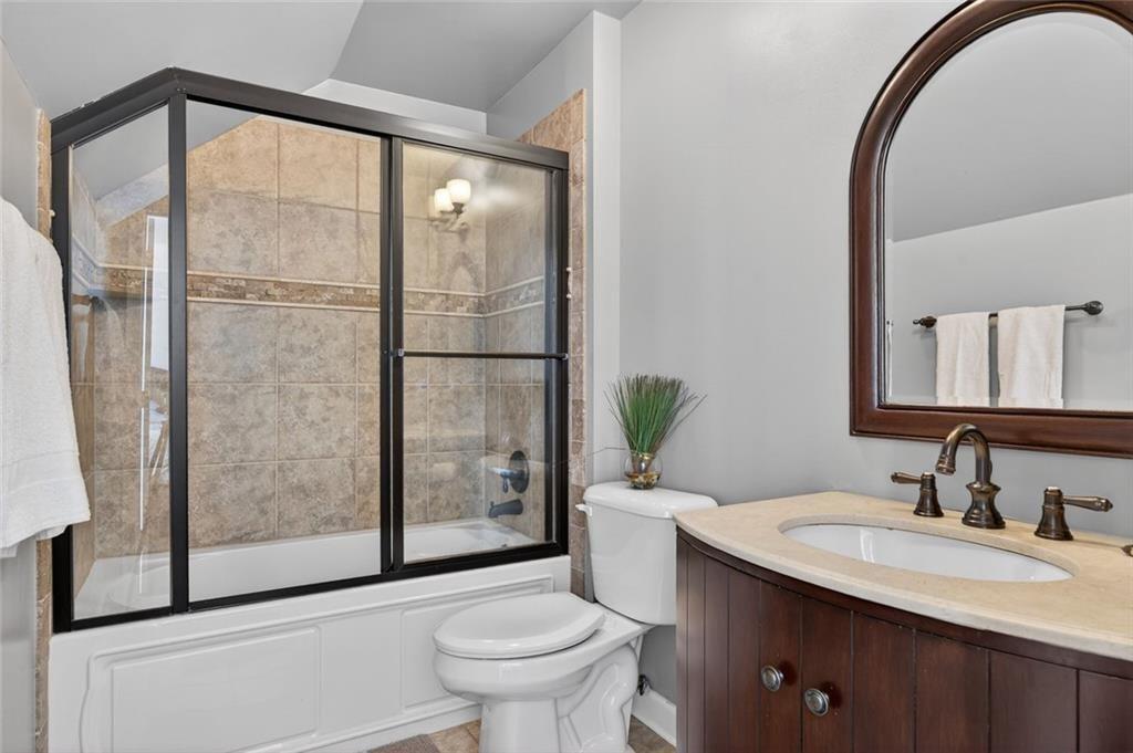 5490 Grove Point Road Johns Creek, GA 30022 - Photo 37 of 63