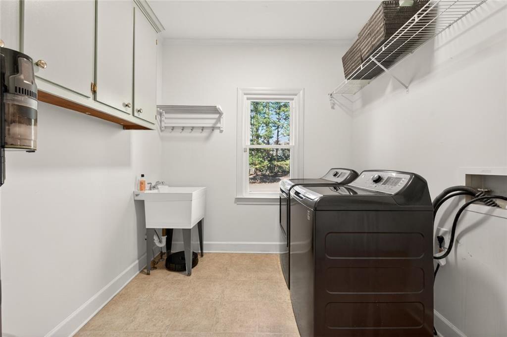 5490 Grove Point Road Johns Creek, GA 30022 - Photo 41 of 63