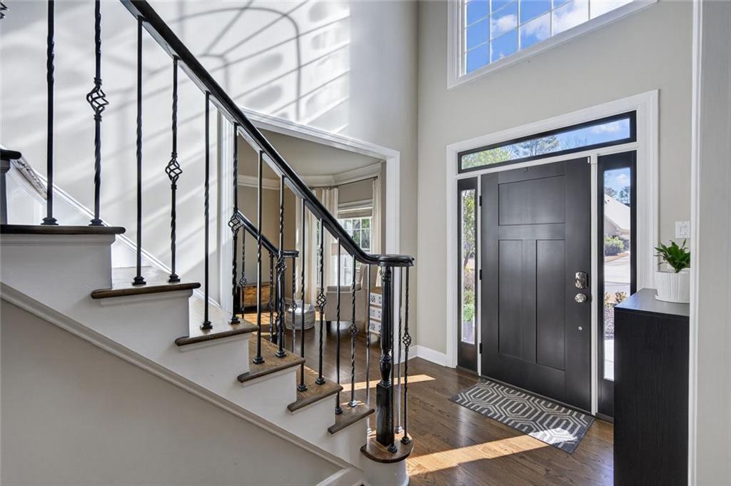 5490 Grove Point Road Johns Creek, GA 30022 - Photo 6 of 63