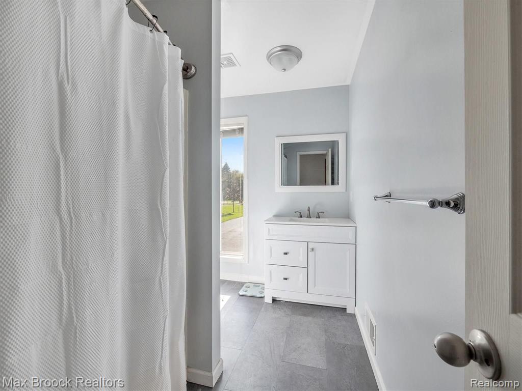 462 South Blvd Boulevard Rochester, MI 48307 - Photo 25 of 44 Gallery Image 25