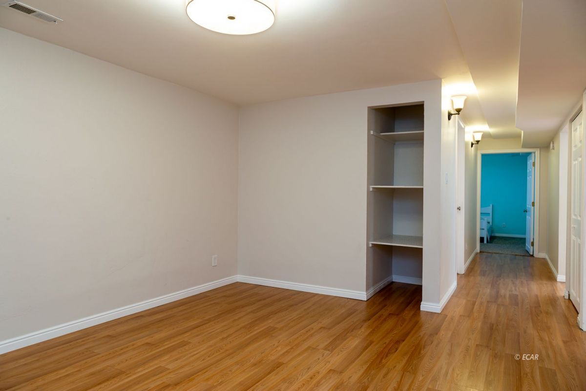 291 Springfield Parkway Spring Creek, NV 89815 - Photo 18 of 32 Gallery Image 18