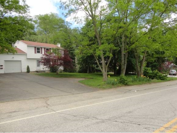 6 Dennison Road, Unit 6 Durham, NH 03824 - Photo 1 of 1