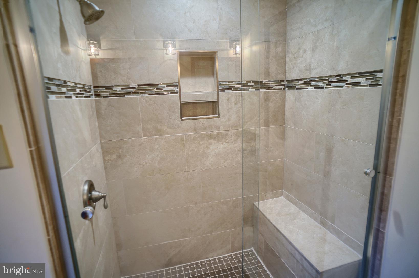 652 Spring Lane Boiling Springs, PA 17007 - Photo 13 of 37 Gallery Image 13