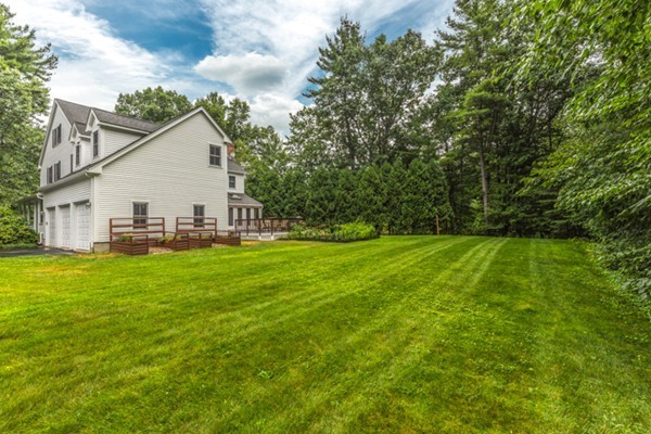 97 Colonial Ridge Drive Boxborough, MA 01719 - Photo 24 of 25 Gallery Image 24
