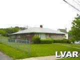 829 Pembroke Road Bethlehem, PA 18018 - Photo 3 of 4 Side View