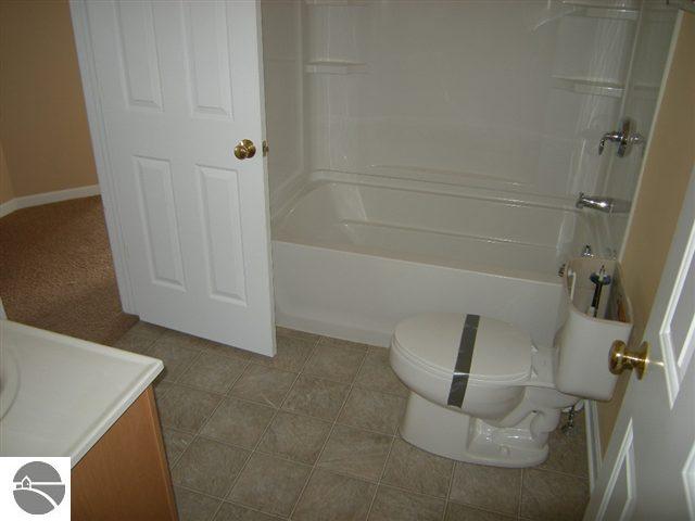 733 Strohm Road Traverse City, MI 49696 - Photo 6 of 9 1701042-5.JPG