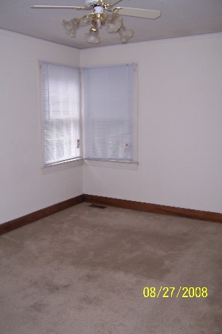 107 West Parker Road Greenville, SC 29611 - Photo 5 of 6 Gallery Image 5