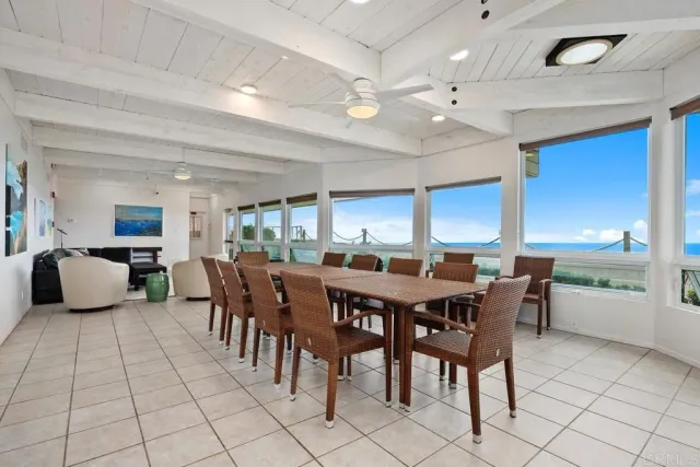 $3,230,000 | 239 South Helix Avenue, Unit 26, Solana Beach, CA 92075