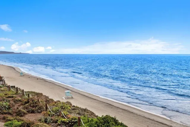 $3,230,000 | 239 South Helix Avenue, Unit 26, Solana Beach, CA 92075
