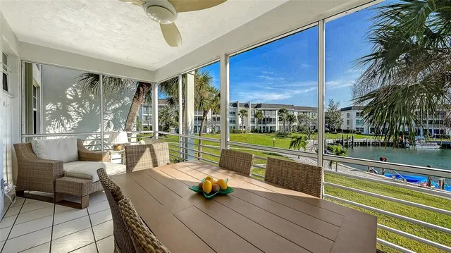 $495,000 | 4370 Chatham Drive, Unit 204, Longboat Key, FL 34228