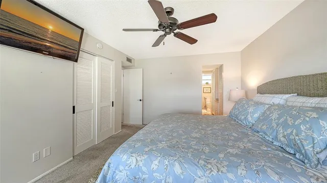 $495,000 | 4370 Chatham Drive, Unit 204, Longboat Key, FL 34228