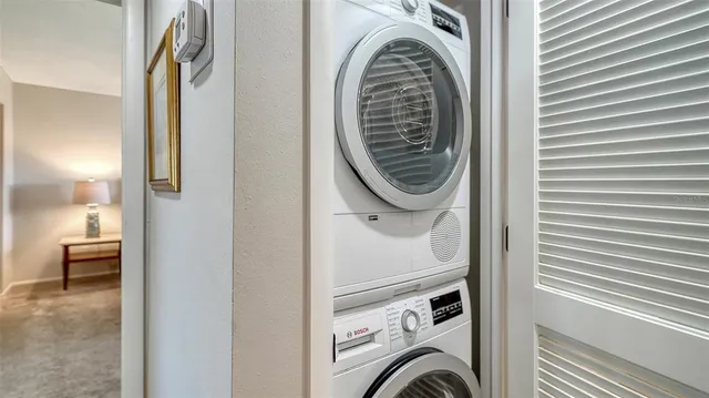 $495,000 | 4370 Chatham Drive, Unit 204, Longboat Key, FL 34228