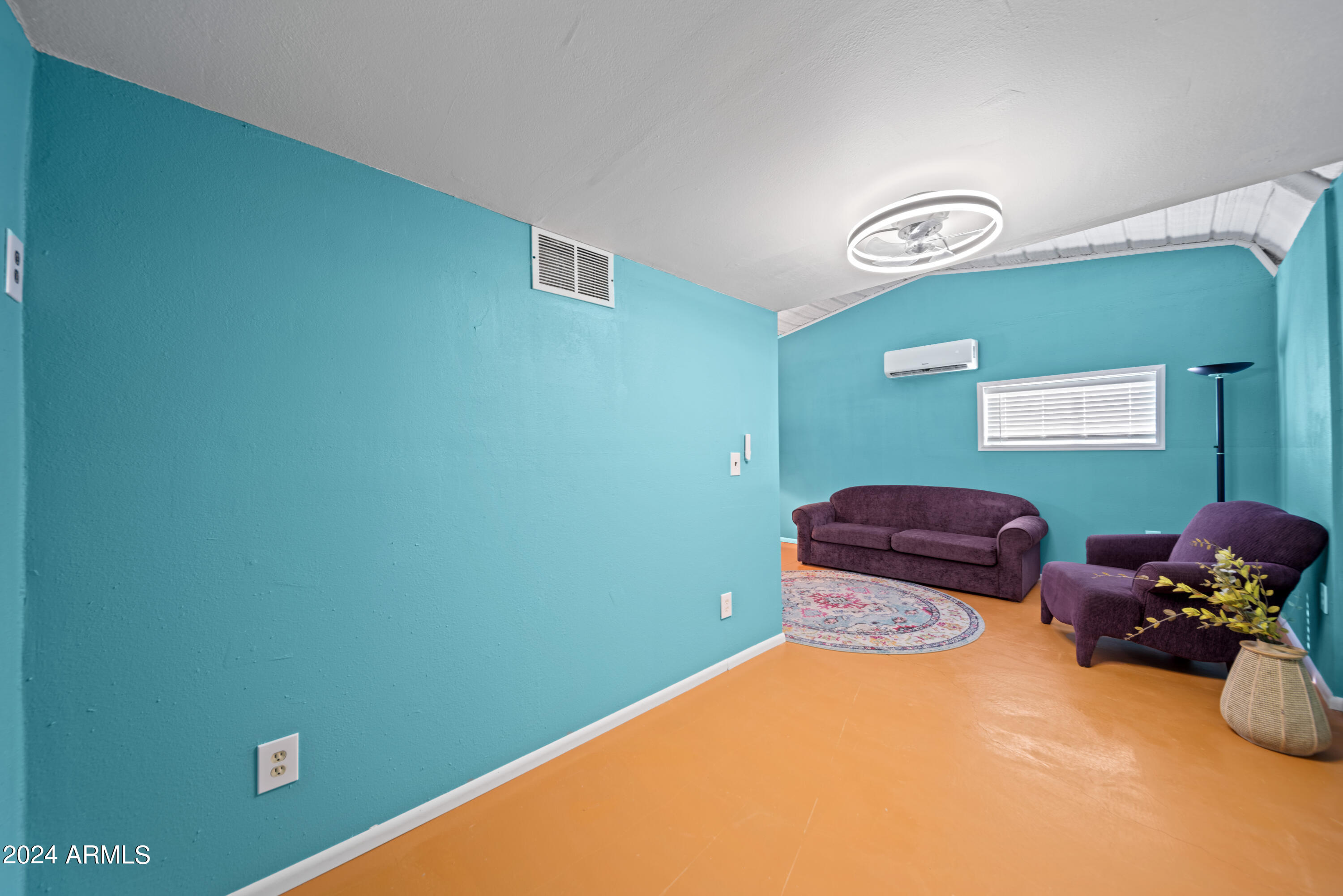 66934 Prose Lane Salome, AZ 85348 - Photo 7 of 30 a room with furniture and a window