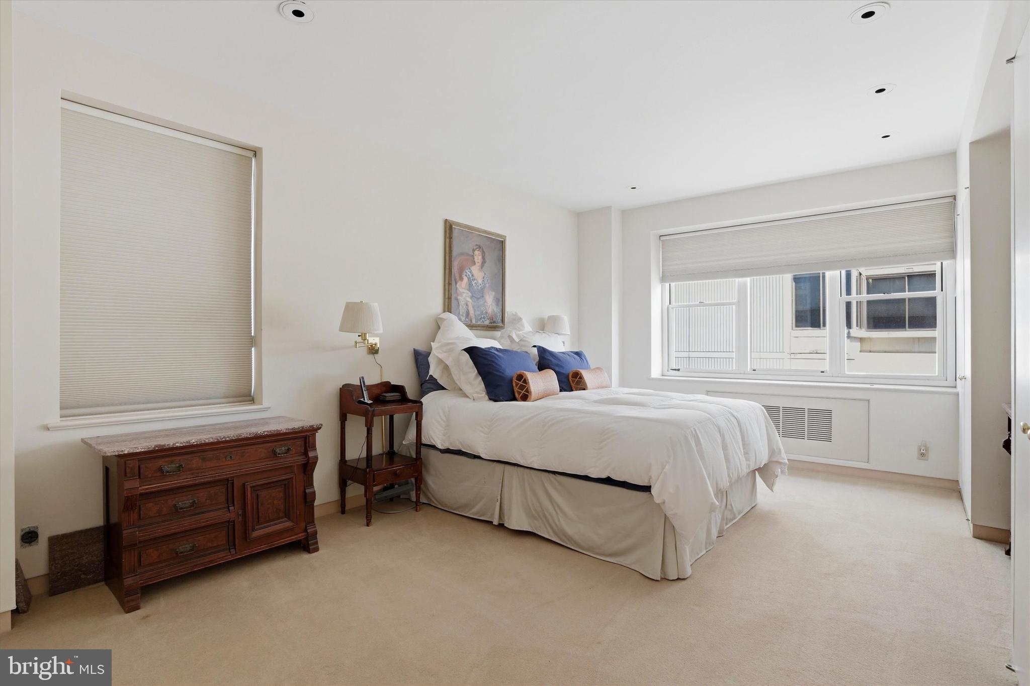 220 West Rittenhouse Square, Unit 22C Philadelphia, PA 19103 - Photo 19 of 29 Second bedroom