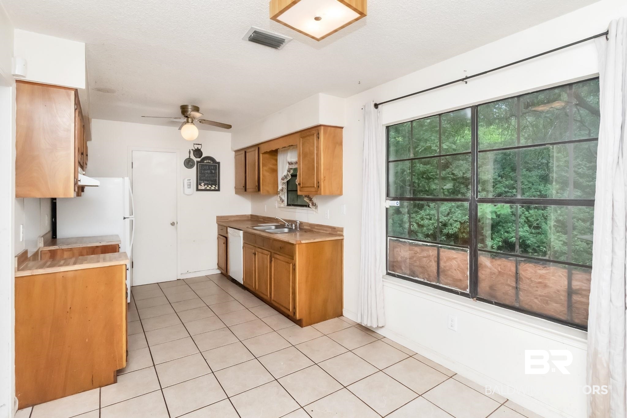 1463 Roderick Road Mobile, AL 36608 - Photo 5 of 17