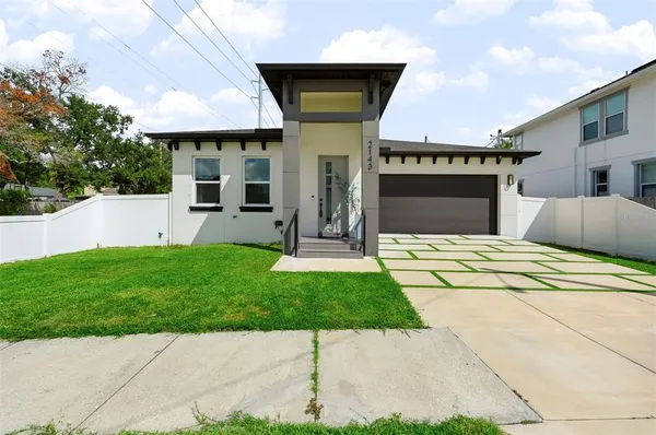 $709,900 | 2143 West St Conrad Street, Tampa, FL 33607