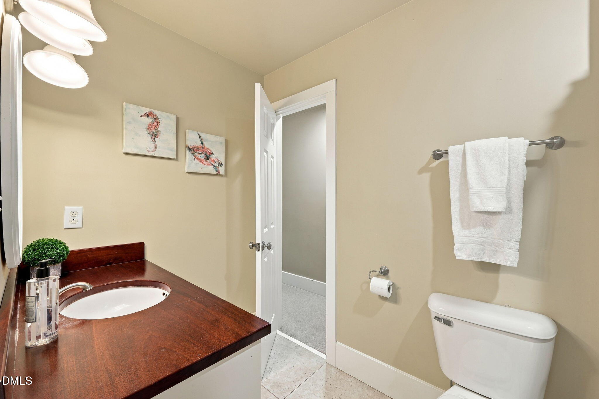 511 Neuse Village Road, Unit 7 Arapahoe, NC 28510 - Photo 29 of 59 35-web-or-mls-0C0A6512-edit