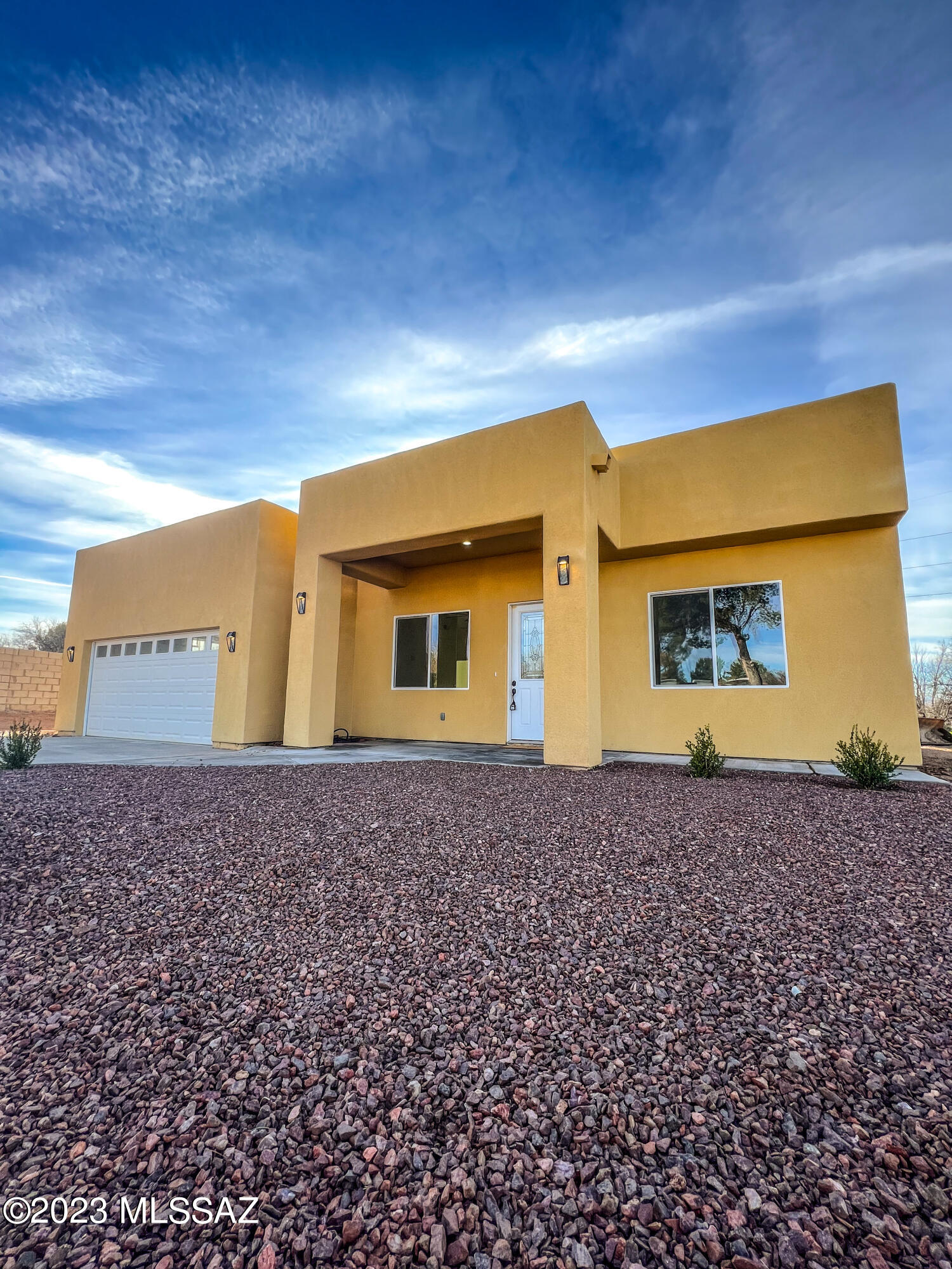 385 Placita Baca Rio Rico, AZ 85648 - Photo 2 of 8 Gallery Image 2