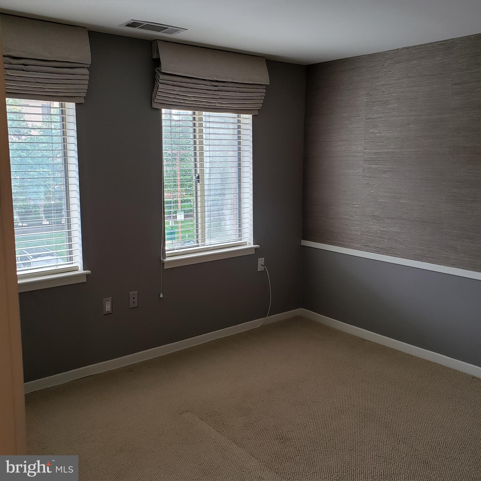 534 South Charles Street, Unit R81 Baltimore, MD 21201 - Photo 6 of 20 Bedroom 2 alternate view