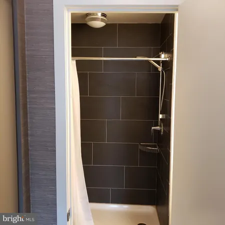 $2,200 | 534 South Charles Street, Unit R81, Baltimore, MD 21201