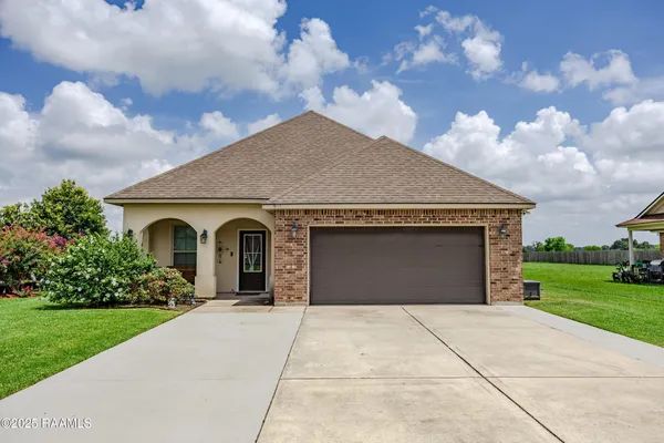 $242,500 | 8946 Rue Blanc, Abbeville, LA 70510
