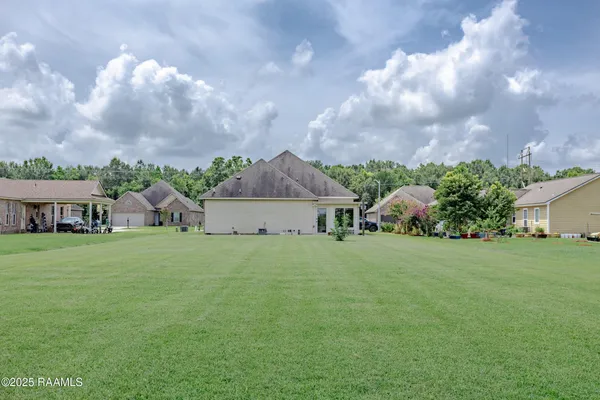 $242,500 | 8946 Rue Blanc, Abbeville, LA 70510