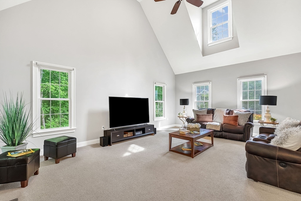 1125 Burroughs Road Boxborough, MA 01719 - Photo 15 of 42