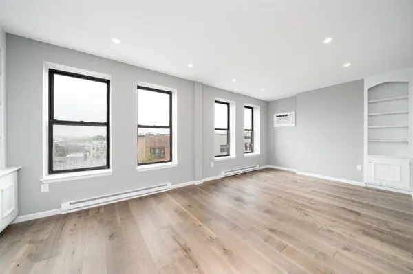 $2,500 | 415-417 Central Avenue, Unit 4F, Jersey City, NJ 07307
