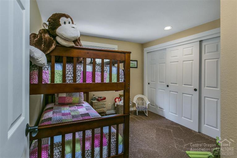 14532 Crossroads Loop Sisters, OR 97759 - Photo 17 of 24 Additional Photo