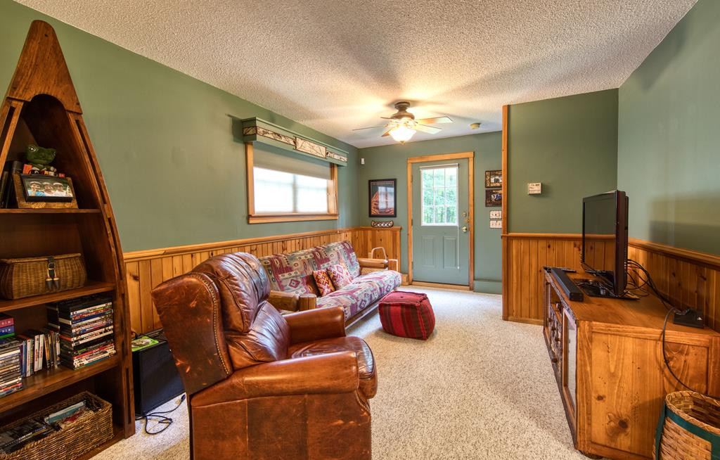 43 Stevens Road Lake Placid, NY 12946 - Photo 19 of 22 Gallery Image 19