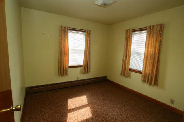 115 Riverside Avenue Verona, VA 24482 - Photo 6 of 16 Gallery Image 6