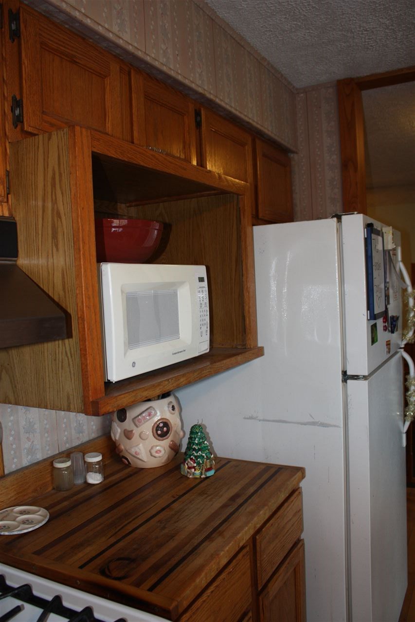 3073 Rennie School Road Traverse City, MI 49685 - Photo 8 of 33 1826096-8.JPG