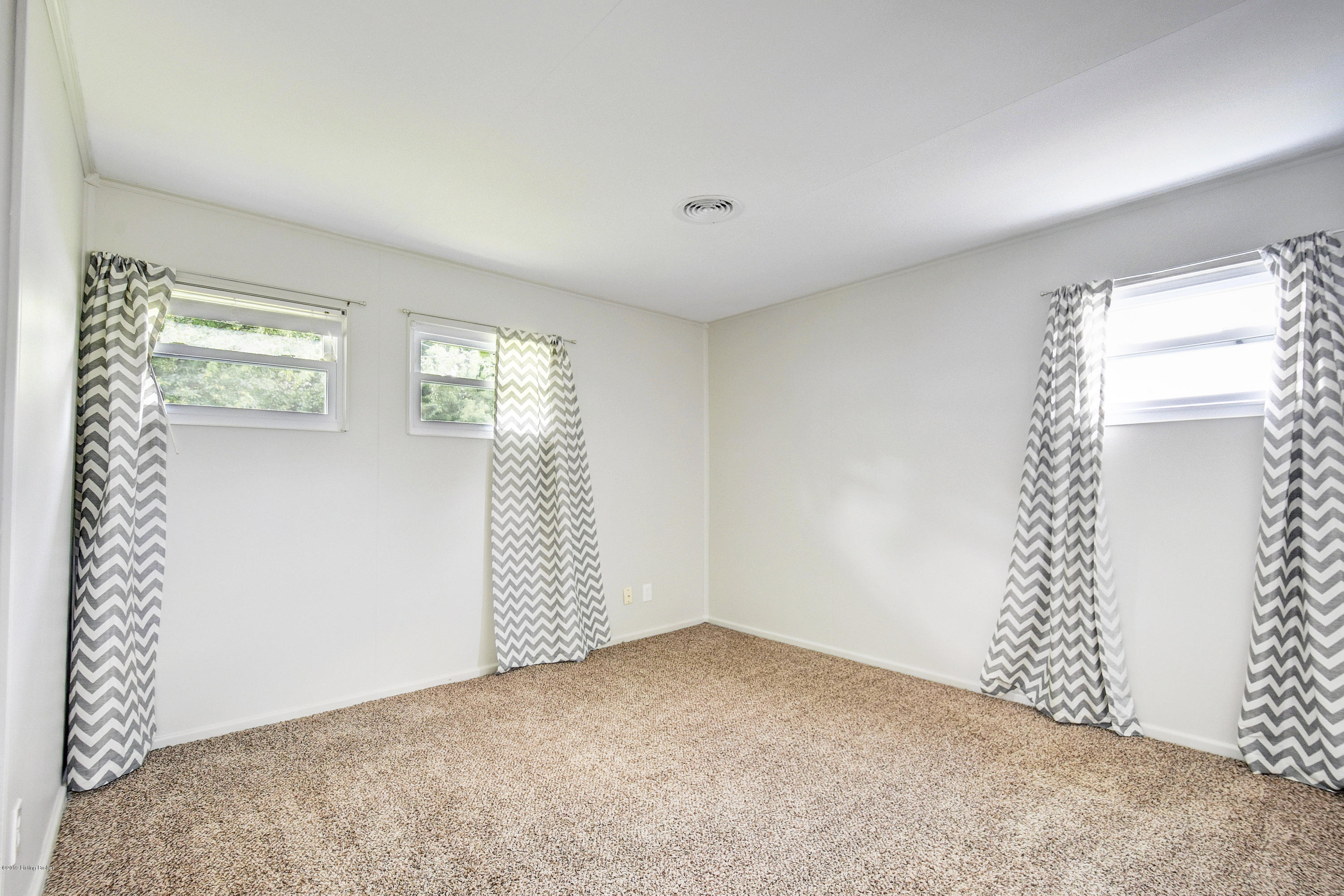 211 Redding Road Louisville, KY 40218 - Photo 13 of 21 Bedroom