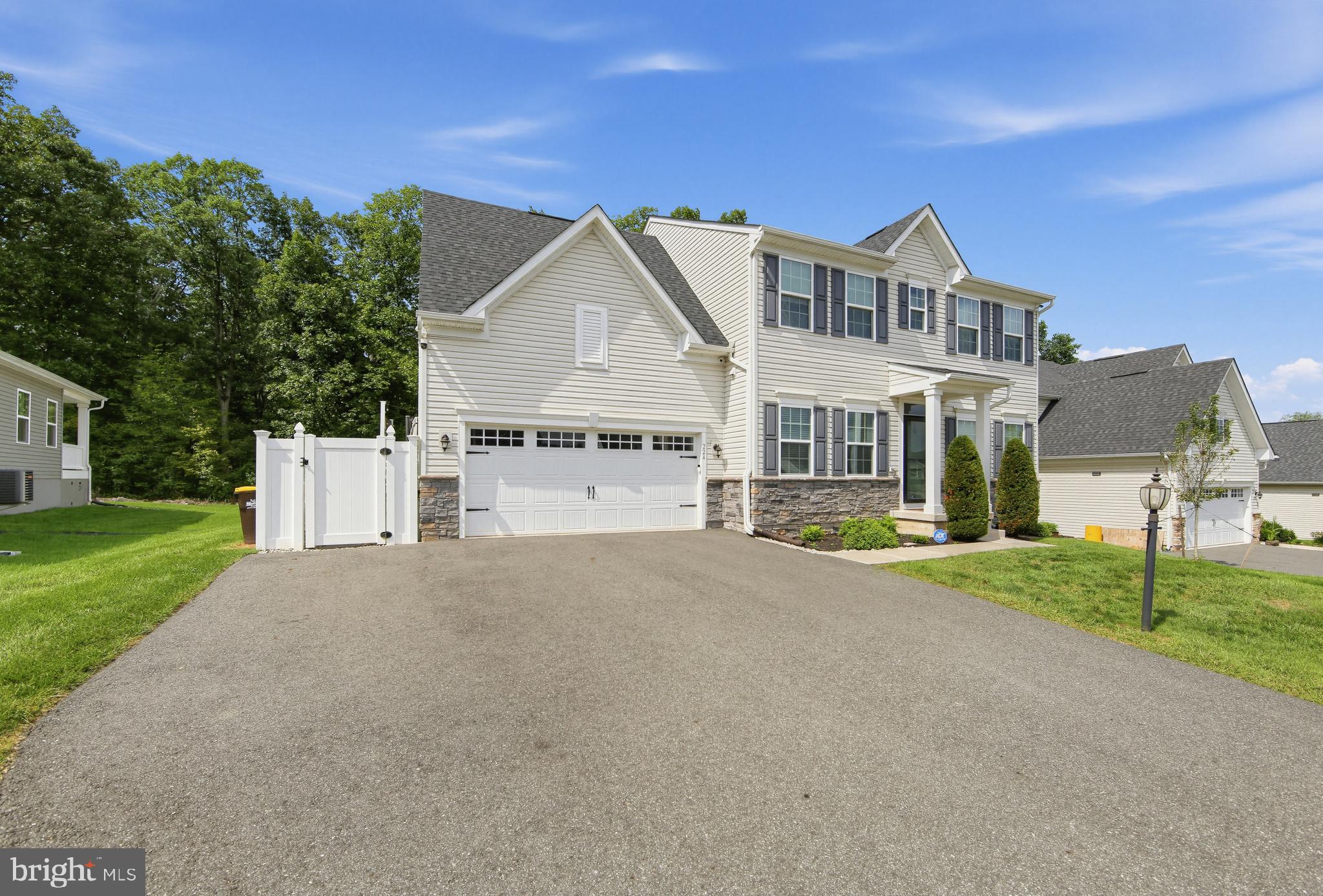 224 Pixie Moss Road Pottstown, PA 19464 - Photo 3 of 35 Gallery Image 3