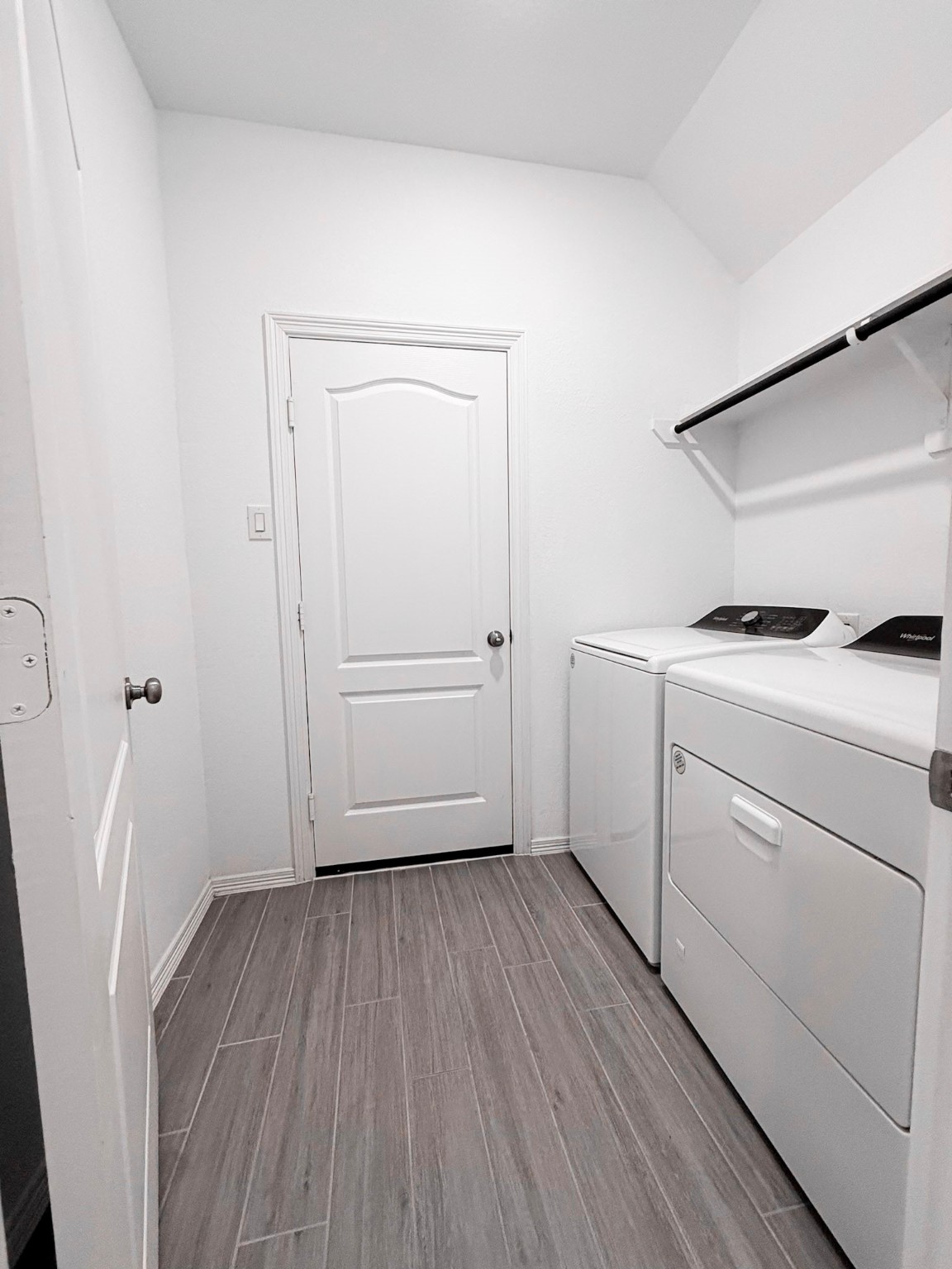 19623 Cat Spruce Court Porter, TX 77365 - Photo 9 of 25 a view of empty room with wooden floor