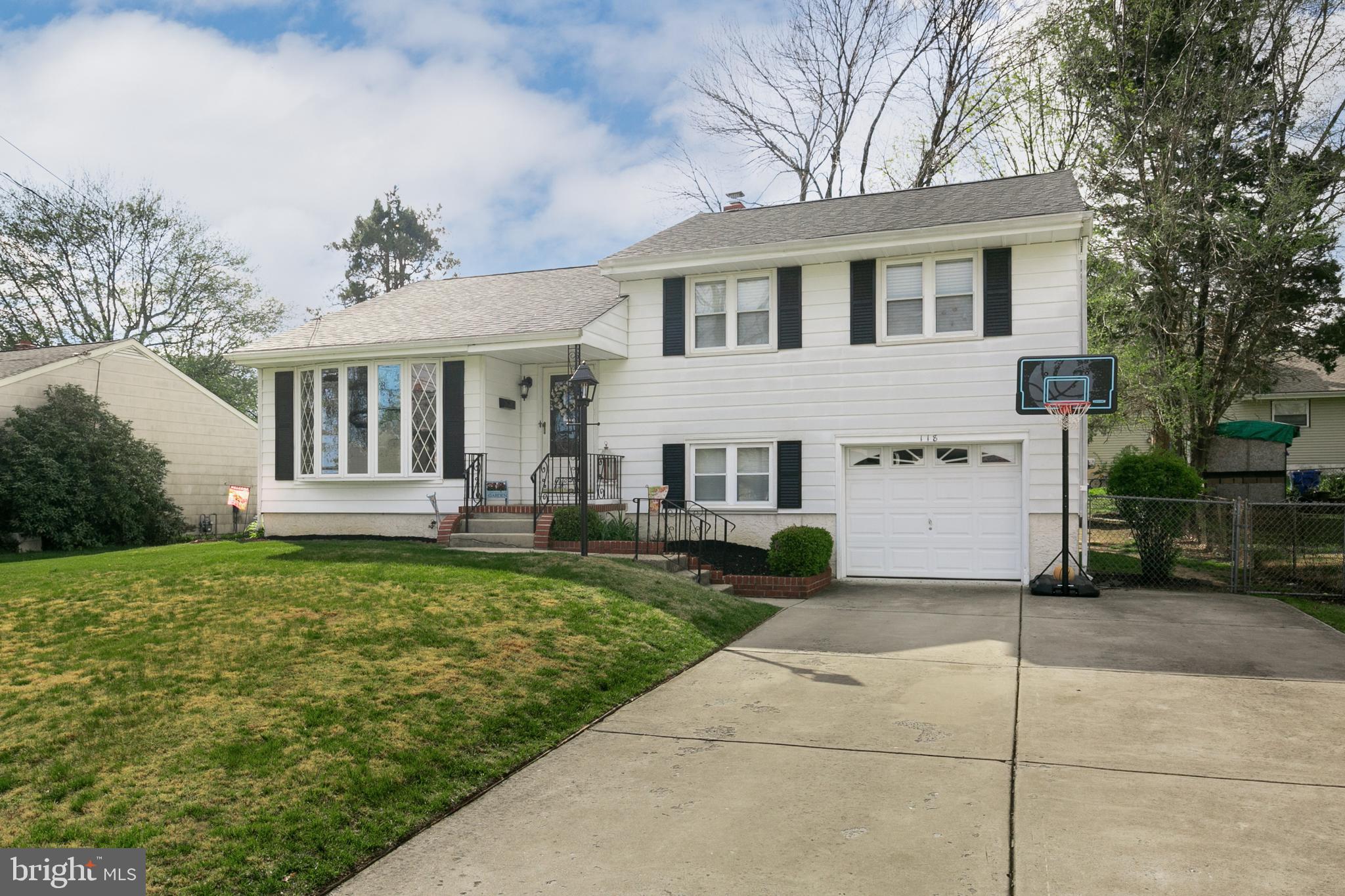 118 Ridge Road Cherry Hill, NJ 08002 - Photo 3 of 34 Gallery Image 3