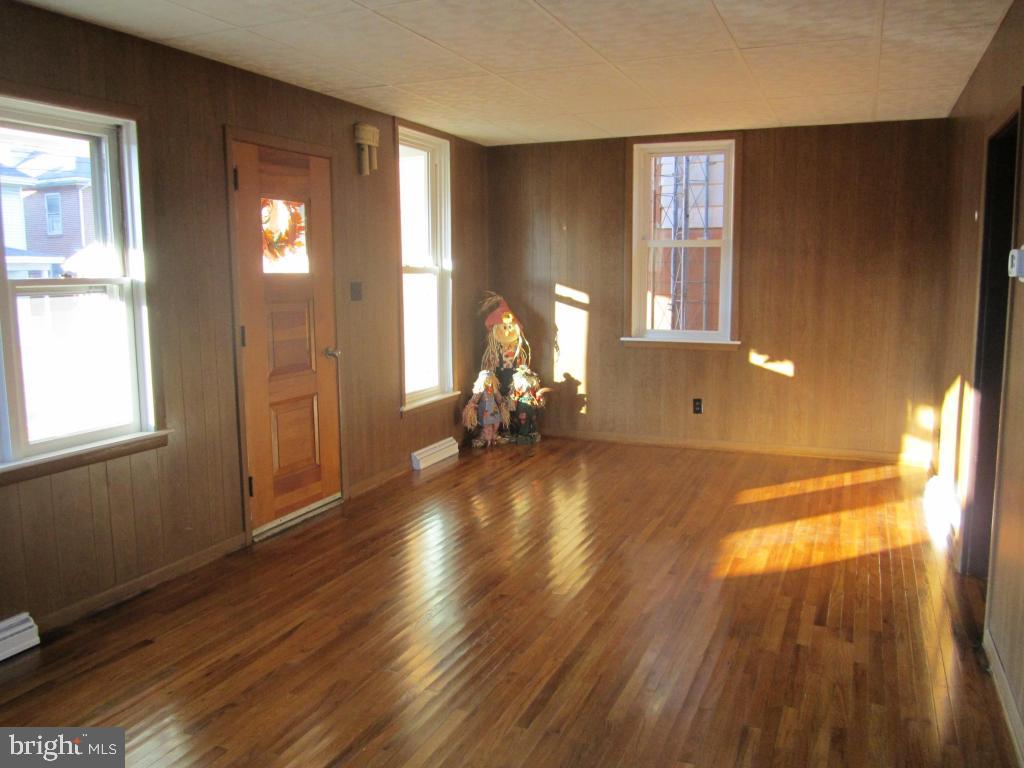 61 North Reamstown Road Reamstown, PA 17567 - Photo 2 of 23 Gallery Image 2