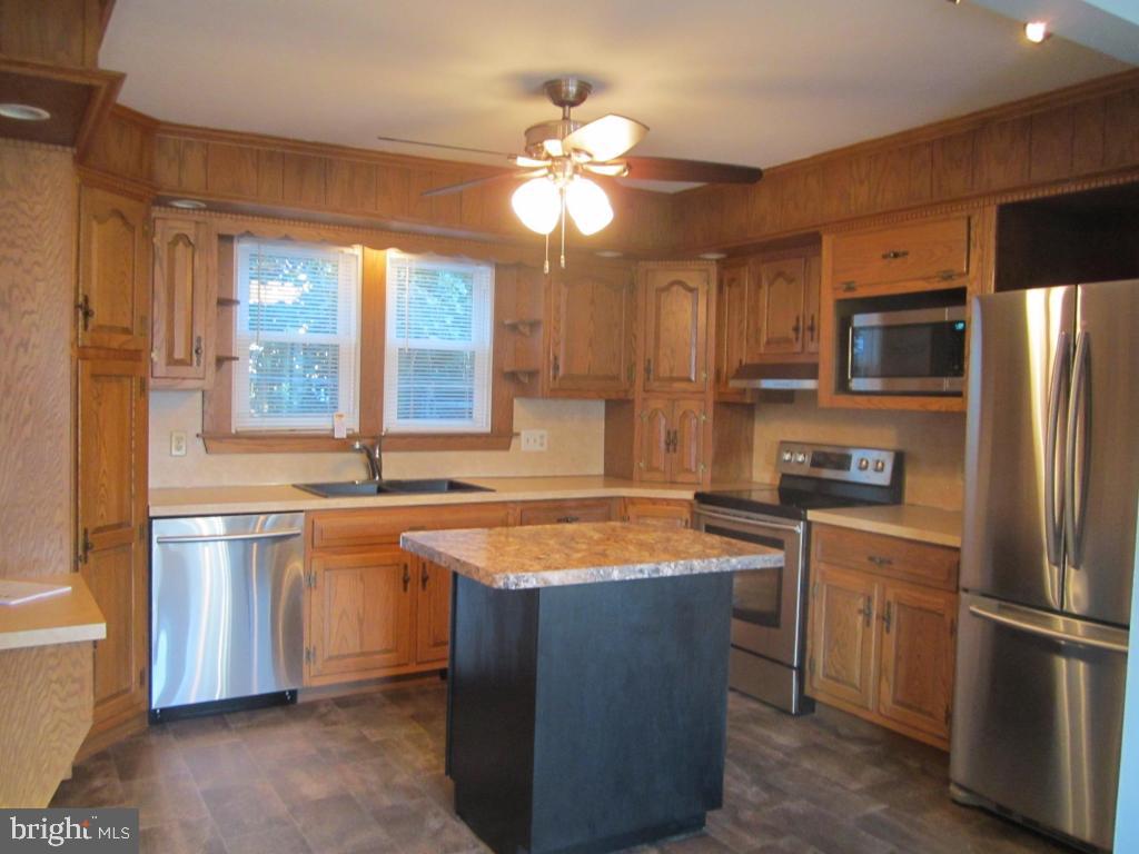 61 North Reamstown Road Reamstown, PA 17567 - Photo 3 of 23 Gallery Image 3
