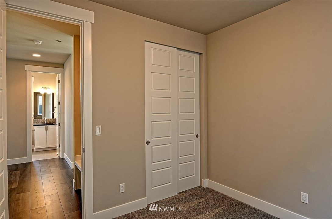 19721 1st Drive Southeast, Unit 8 Bothell, WA 98012 - Photo 5 of 28