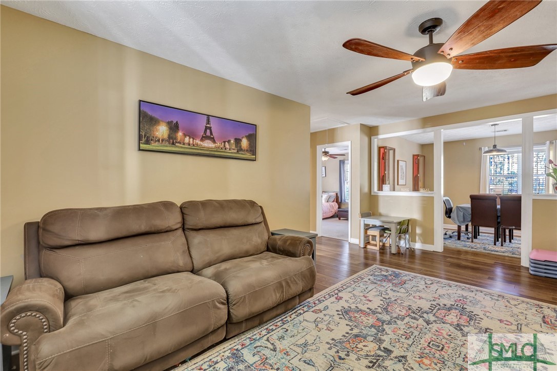 348 Blandford Road Rincon, GA 31326 - Photo 8 of 25 Living room