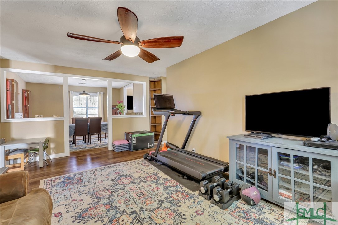 348 Blandford Road Rincon, GA 31326 - Photo 9 of 25 Living room