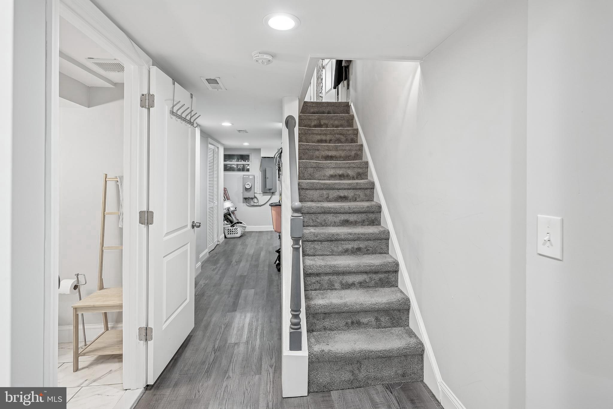 606 South Lehigh Street Baltimore, MD 21224 - Photo 25 of 36