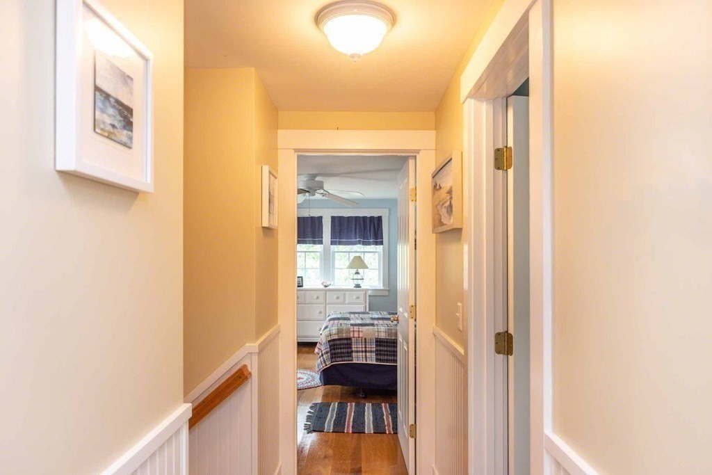 196 Springhill Road Tisbury, MA 02568 - Photo 24 of 32 a en suite bathroom with a sink