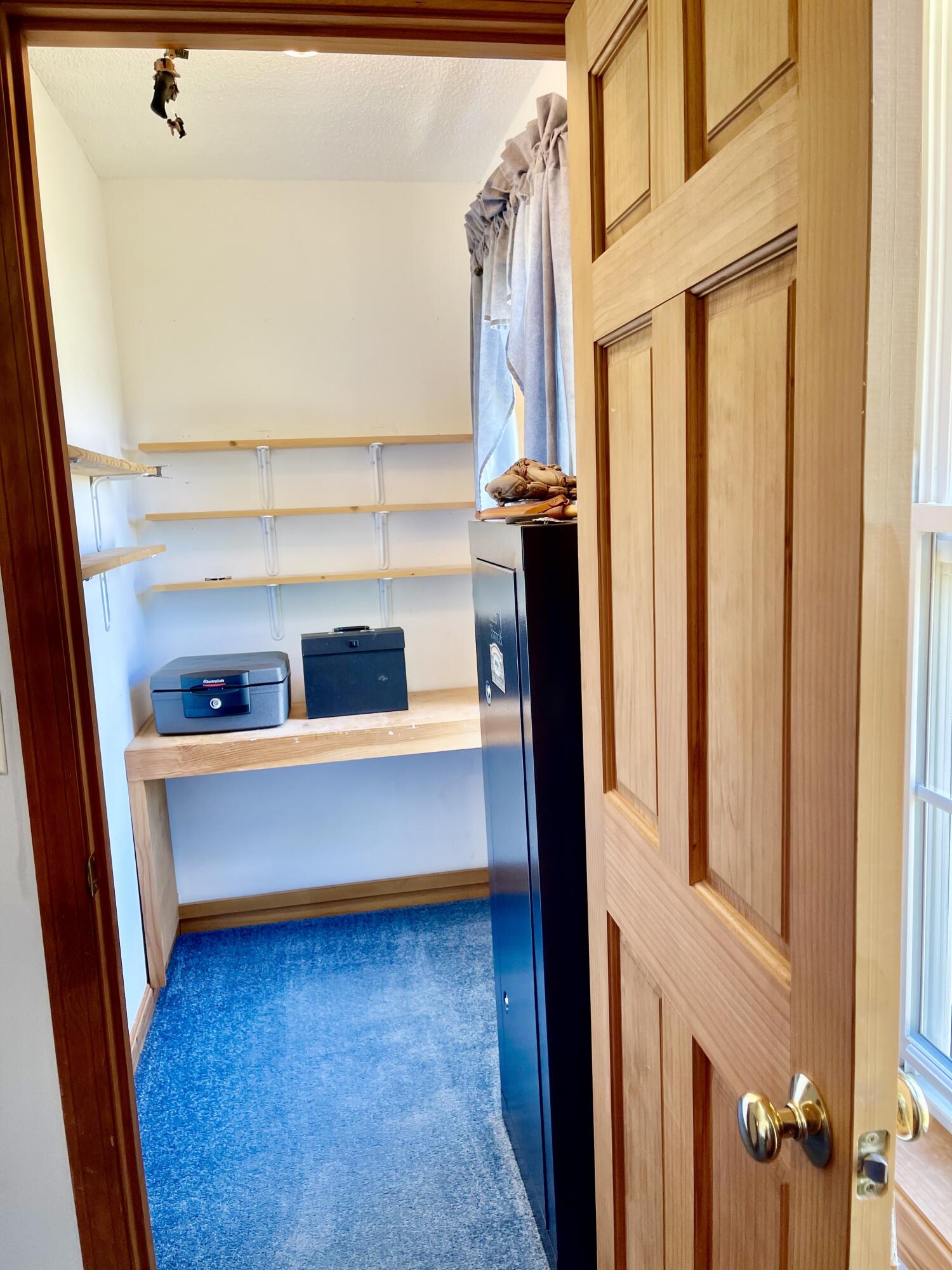 87 New Boston Road Hermon, ME 04401 - Photo 54 of 74 Walk in Closet