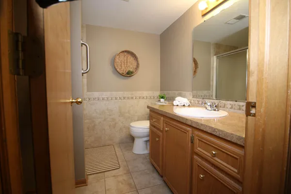 $289,900 | 2941 Parkside Drive, Unit 88, Jenison, MI 49428