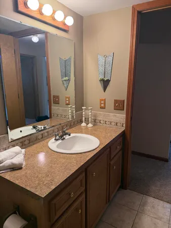 $289,900 | 2941 Parkside Drive, Unit 88, Jenison, MI 49428
