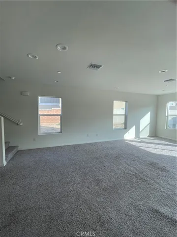 a view of empty room with window