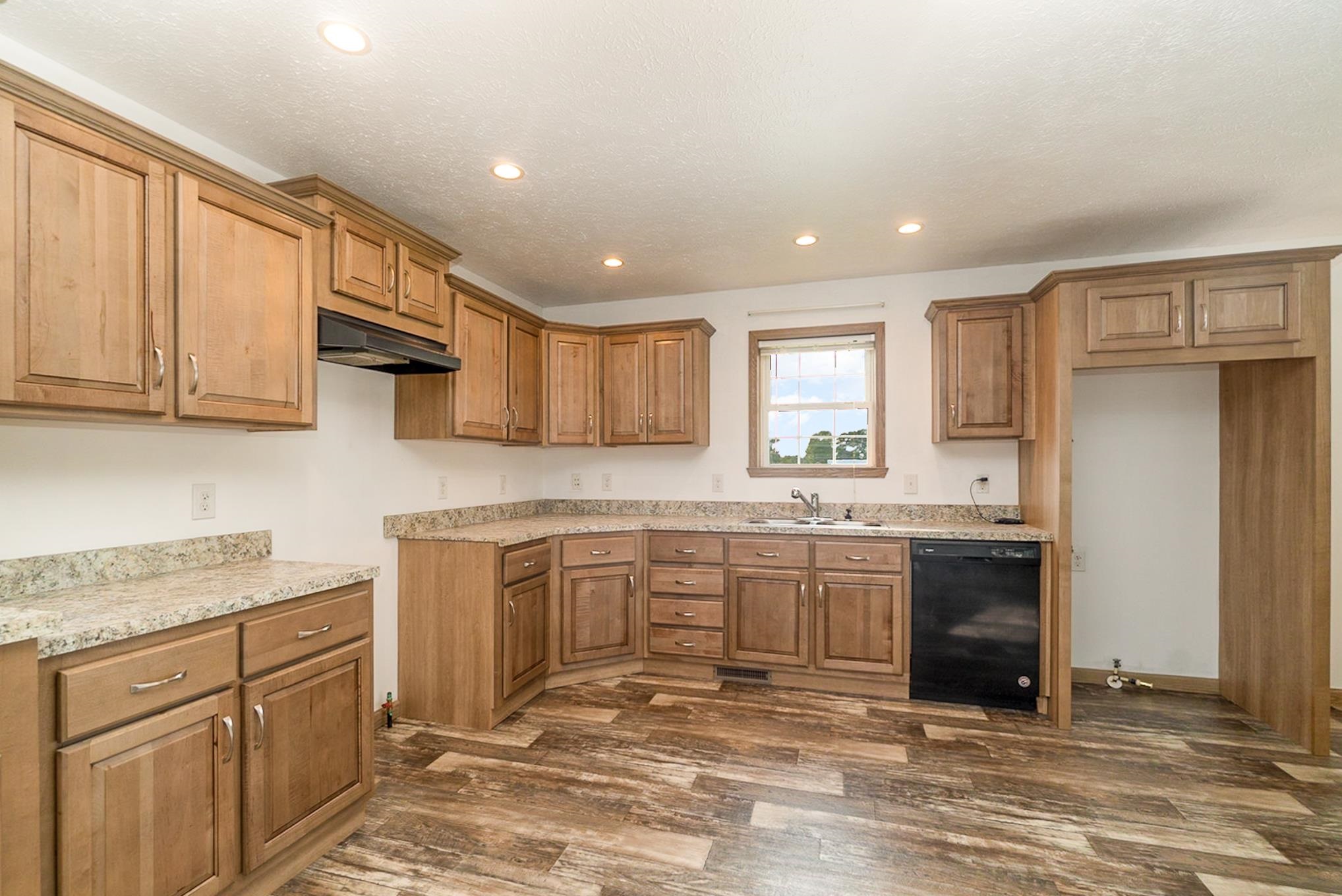 4446 Bay Arenac Line Road Pinconning, MI 48650 - Photo 13 of 40
