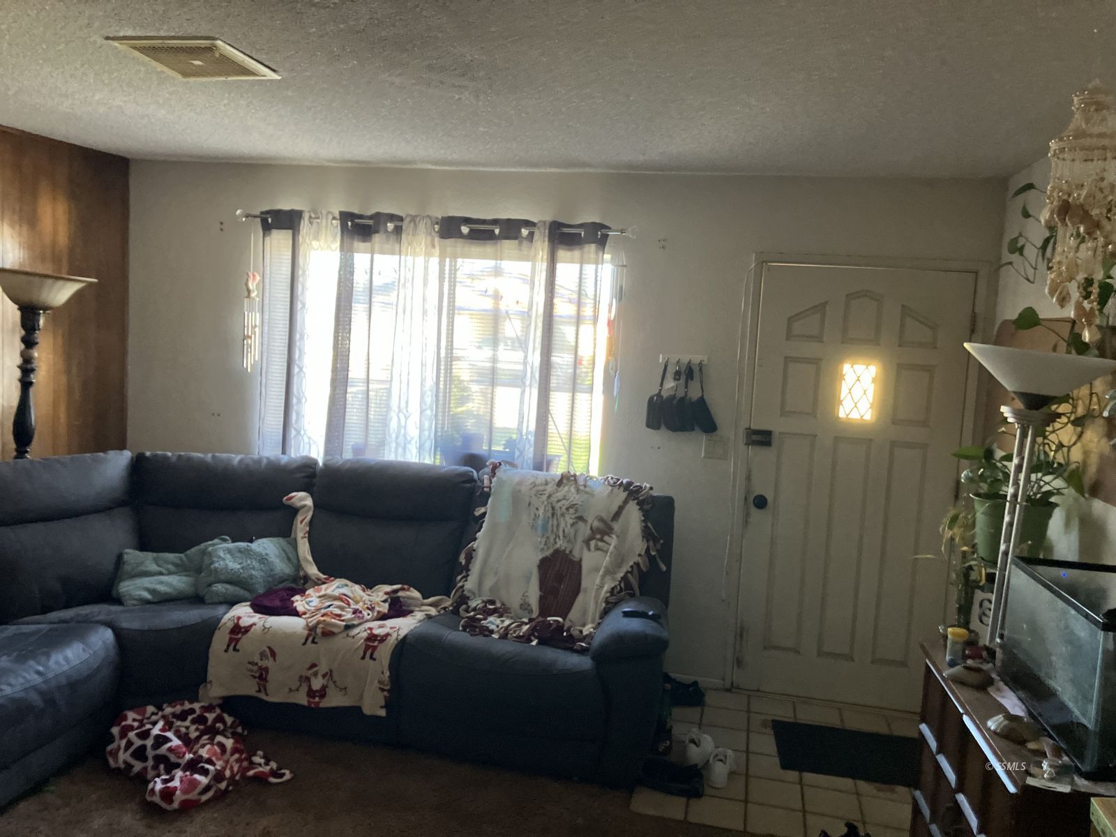 541 West Joyner Avenue Ridgecrest, CA 93555 - Photo 3 of 6 Gallery Image 3