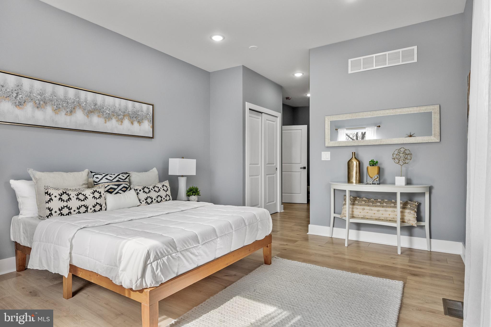 29 Center Street Moorestown, NJ 08057 - Photo 23 of 37